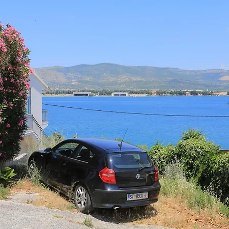 Апартаменты By The Sea Arbanija, Ciovo - 18661