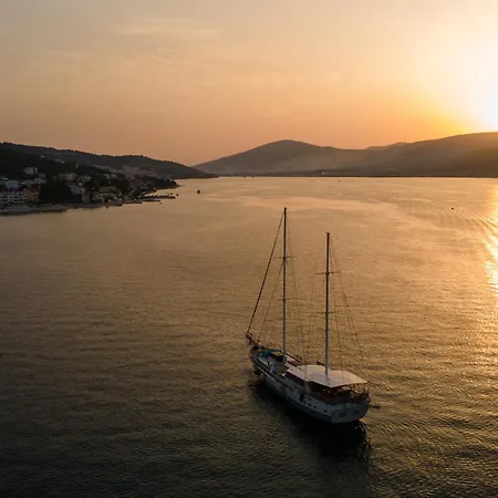 By The Sea Arbanija, Ciovo - 18661 Apartment Trogir